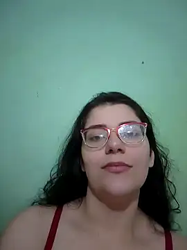 Snapshot of agyme chatting on October 3, 4:20 am agyme online show from October 3, 4:20 am