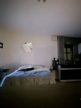 Mrnutella online show from February 27, 3:47 am