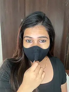 Snapshot of Sexy_Madhuri_Bhabhi chatting on April 4, 4:22 am Sexy Madhuri Bhabhi online show from April 4, 4:22 am