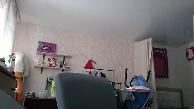 boozekirs  online show from February 9, 4:05 am