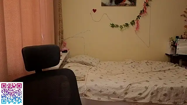 boozekirs  online show from May 18, 3:02 am