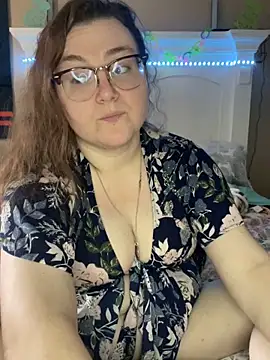 HTXBELLE online show from March 9, 5:49 pm