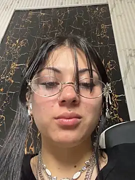 Guxplo  online show from September 27, 12:43 pm