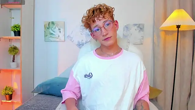 iiangel  online show from January 14, 3:23 am