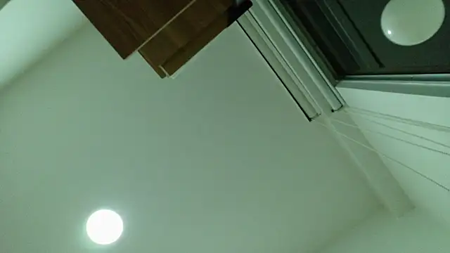 Snapshot of iiangel_ chatting on April 7, 2:12 am iiangel online show from April 7, 2:12 am