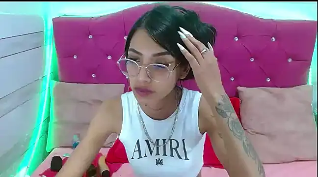 Karla SlutSkinny online show from March 9, 9:46 am