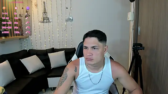 SaraClub JY online show from April 1, 1:17 am