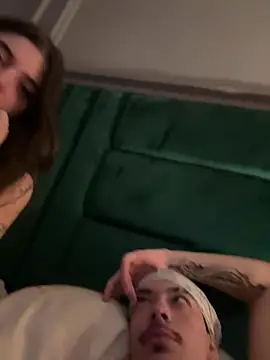 Snapshot of NaomiMulan chatting on February 23, 8:44 pm NaomiMulan online show from February 23, 8:44 pm