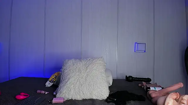 Snapshot of sasha_riverss chatting on March 25, 8:15 pm sasha riverss online show from March 25, 8:15 pm