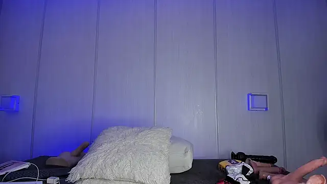 Snapshot of sasha_riverss chatting on March 26, 7:41 pm sasha riverss online show from March 26, 7:41 pm