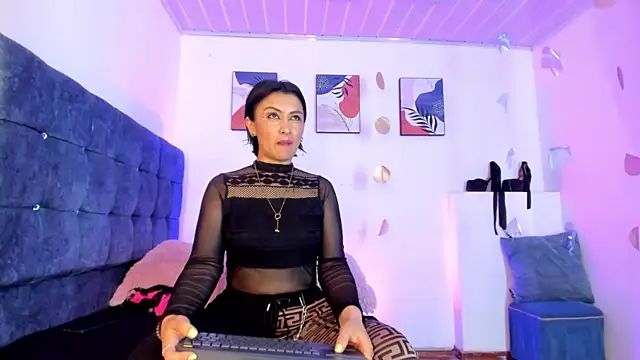 lilith catt online show from March 17, 7:58 pm