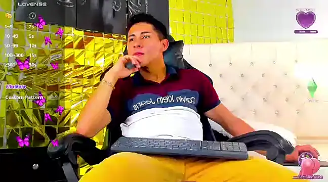 Angel Medina online show from March 1, 12:34 pm