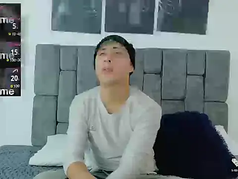 Angel Medina online show from September 13, 1:44 pm