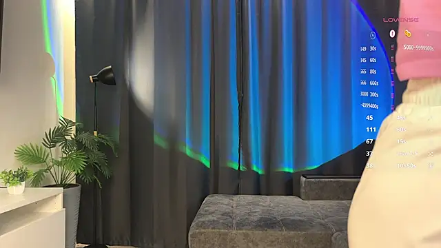 Nerdy Amy online show from October 7, 6:38 pm