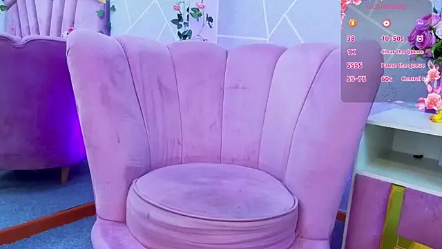 EmmyCortez online show from November 15, 11:51 am