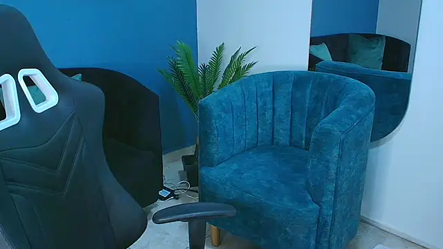 Snapshot of Zamira_Taylor chatting on September 25, 10:24 pm Zamira Taylor online show from September 25, 10:24 pm