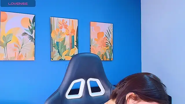 Snapshot of Zamira_Taylor chatting on October 20, 11:49 pm Zamira Taylor online show from October 20, 11:49 pm