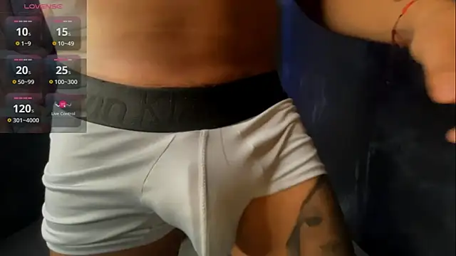 jeffvalemtino online show from December 17, 10:49 pm