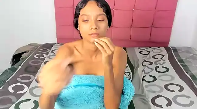 Babylatinhot11 online show from March 5, 2:45 pm