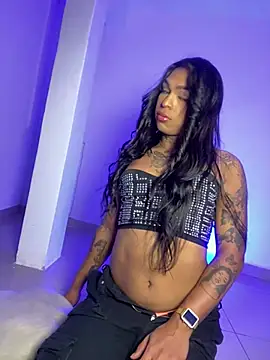 miamibitch online show from February 23, 6:07 am