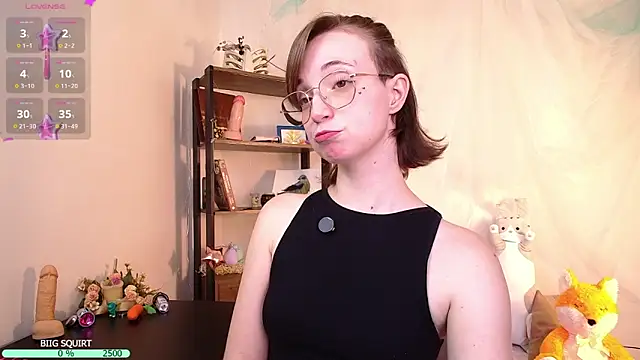 Snapshot of Elise_Nyx chatting on April 29, 2:21 pm Elise Nyx online show from April 29, 2:21 pm