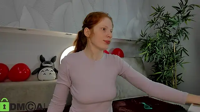 Sandra Wi1son online show from February 11, 1:43 am