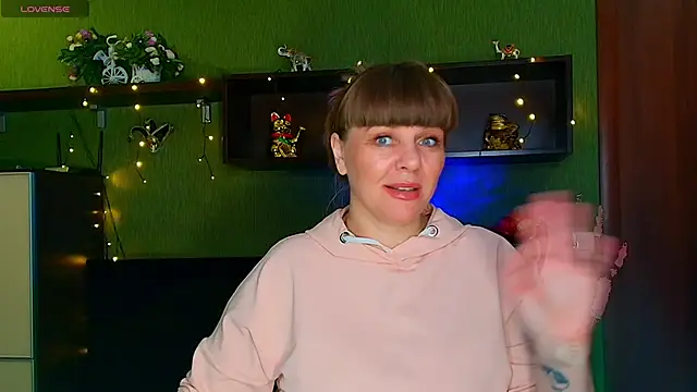 VeronikawGold online show from February 2, 5:55 pm