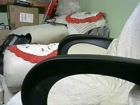 Snapshot of calme_odl1 chatting on February 16, 12:30 am calme odl1 online show from February 16, 12:30 am