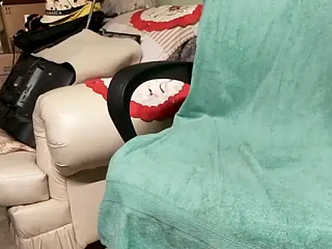 Snapshot of calme_odl1 chatting on February 24, 12:09 am calme odl1 online show from February 24, 12:09 am