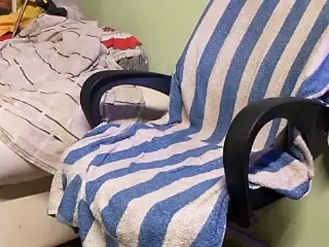 Snapshot of calme_odl1 chatting on March 16, 11:14 pm calme odl1 online show from March 16, 11:14 pm