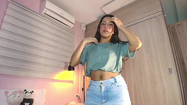 emily sweett24 online show from September 10, 12:27 pm