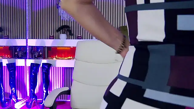 LadyTouch online show from September 15, 11:38 pm