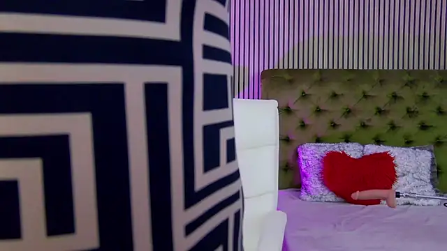 LadyTouch online show from November 7, 12:43 am