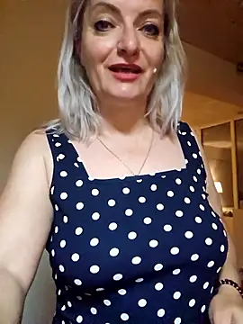 LadyTouch online show from April 28, 2:27 am