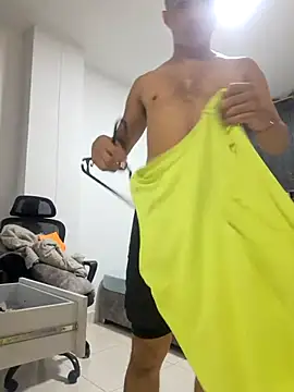 Donathoo1 online show from November 8, 11:25 pm