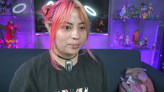 missa motato online show from March 25, 11:05 am