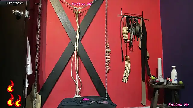 Snapshot of BDSM_SUBMISSION3 chatting on March 15, 1:41 am BDSM SUBMISSION3 online show from March 15, 1:41 am