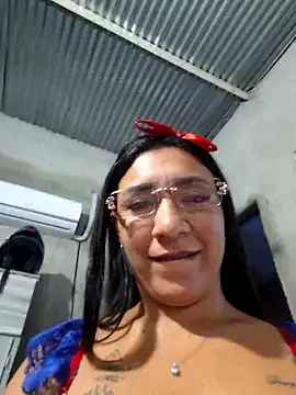 hot veteran01 online show from June 5, 10:54 am