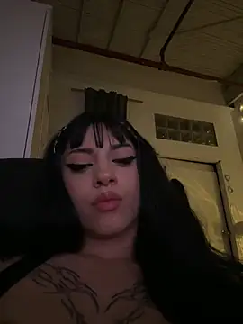 marianita p  online show from February 25, 8:14 am