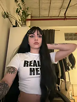 marianita p  online show from March 6, 2:30 am