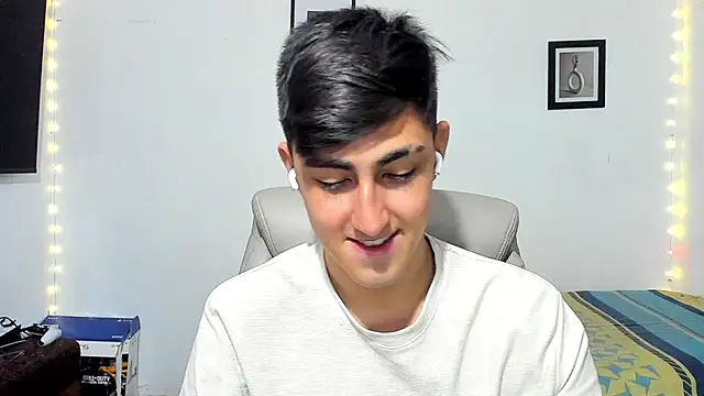 babymaik online show from October 23, 11:57 pm