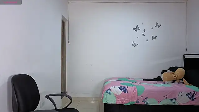 Snapshot of sophia_ramirez12 chatting on September 21, 10:00 pm sophia ramirez12 online show from September 21, 10:00 pm