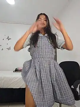 Snapshot of sophia_ramirez12 chatting on October 1, 11:22 pm sophia ramirez12 online show from October 1, 11:22 pm