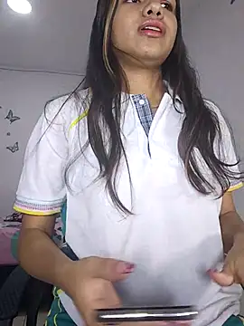 Snapshot of sophia_ramirez12 chatting on October 10, 11:48 pm sophia ramirez12 online show from October 10, 11:48 pm