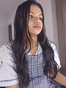 Snapshot of sophia_ramirez12 chatting on November 22, 12:53 am sophia ramirez12 online show from November 22, 12:53 am