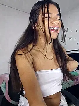 Snapshot of sophia_ramirez12 chatting on December 14, 9:30 pm sophia ramirez12 online show from December 14, 9:30 pm