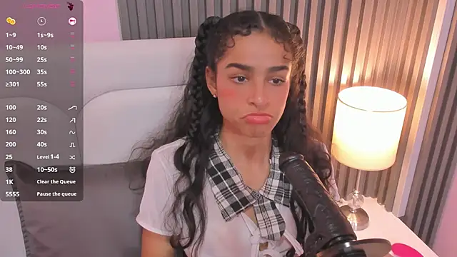 honey sofii  online show from March 22, 11:53 am