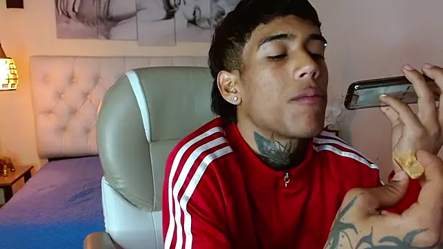 RyanKing19 online show from February 24, 1:31 pm