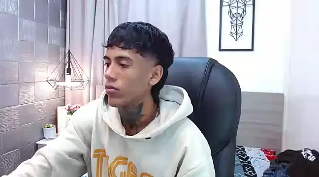 RyanKing19 online show from March 5, 7:49 am