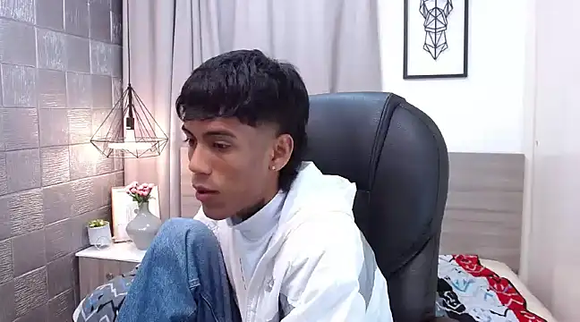 RyanKing19 online show from March 6, 1:57 pm